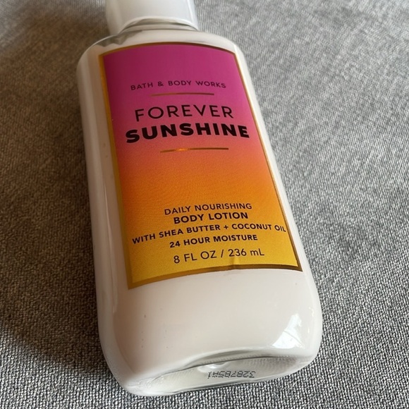 Bath & Body Works Forever Sunshine Body Lotion - Picture 2 of 4
